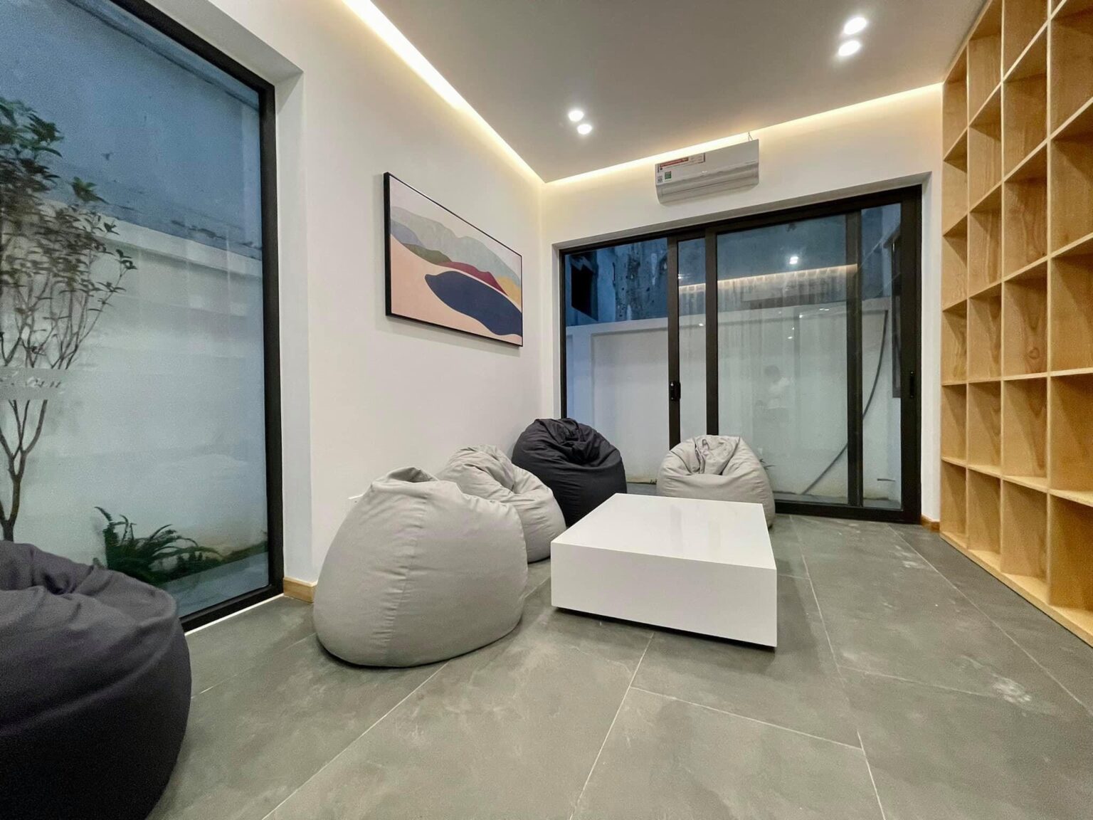 Cải tạo nhà phố Tây Hồ